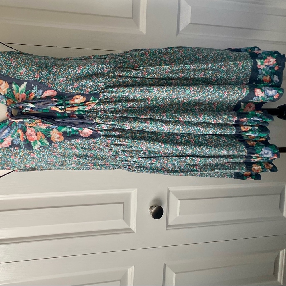 DESIGNED BY O’NEILL!!!  GREAT CONDITION SUNDRESS